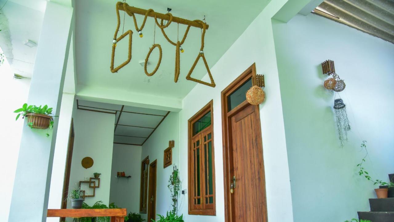 Menara Green Inn Дамбулла Экстерьер фото